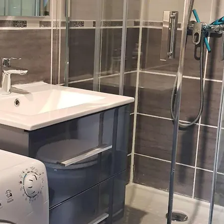 Renove Pour 4 Pers A 50m Du Telecabine - Fr-1-234-293 Apartment *